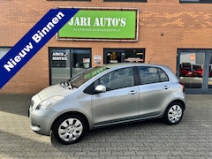 Toyota Yaris - 1.3 VVTi Sol 5 deurs