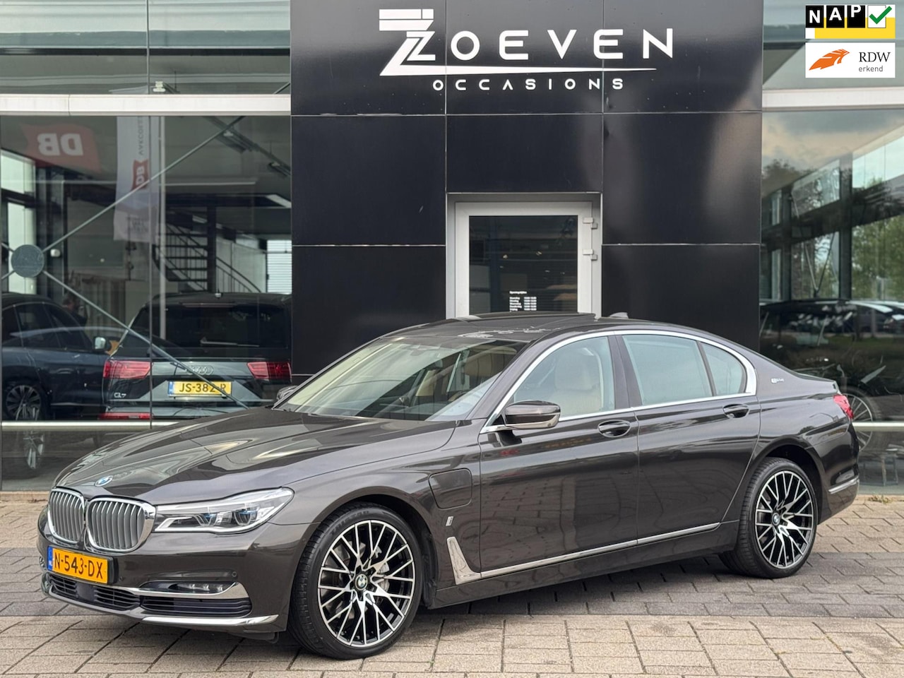 BMW 7-serie - 740e iPerformance 740e iPerformance - AutoWereld.nl