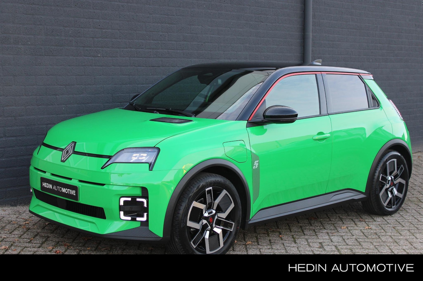 Renault 5 - comfort range techno 52 kWh Nieuwe auto !! Direct leverbaar!! MC8418 | Pack Winter - AutoWereld.nl