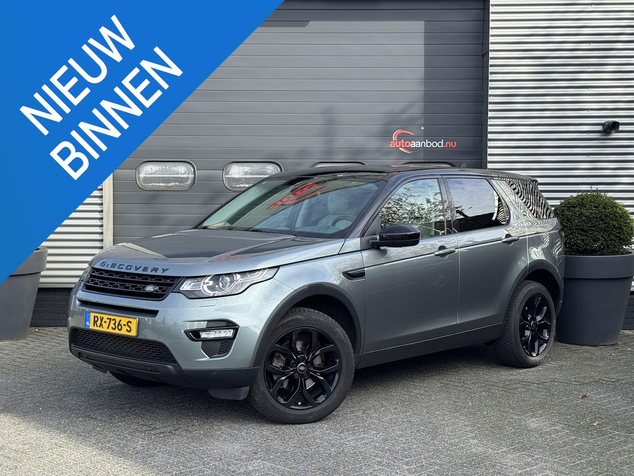 Land Rover Discovery Sport - 2.0 Si4 4WD SE | Navigatie | Camera | Elektrische Trekhaak | Lederen Bekleding | - AutoWereld.nl