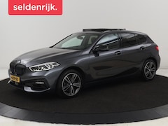 BMW 1-serie - 118i Sport Line | Panoramadak | Stoelverwarming | Carplay | Sportstoelen | Camera | Park A