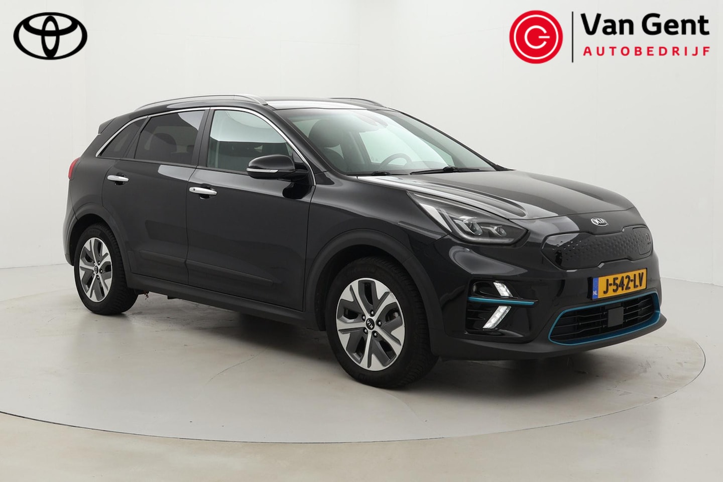 Kia e-Niro - ExecutiveLine 64 kWh | Warmtepomp | Navigatie | Leder | JBL | Stoelventilatie | Stoelverwa - AutoWereld.nl