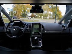 Renault Grand Scénic - 1.2 TCe 130 PK Bose 7p, Panoramadak, Trekhaak, LED, Keyless, Camera,
