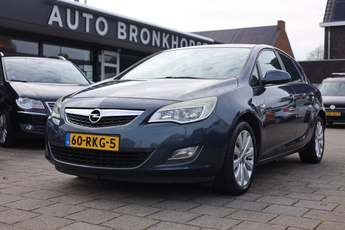 Opel Astra - 1.6 SPORT | CLIMA | CRUISE | TREKHAAK | 17 INCH - AutoWereld.nl