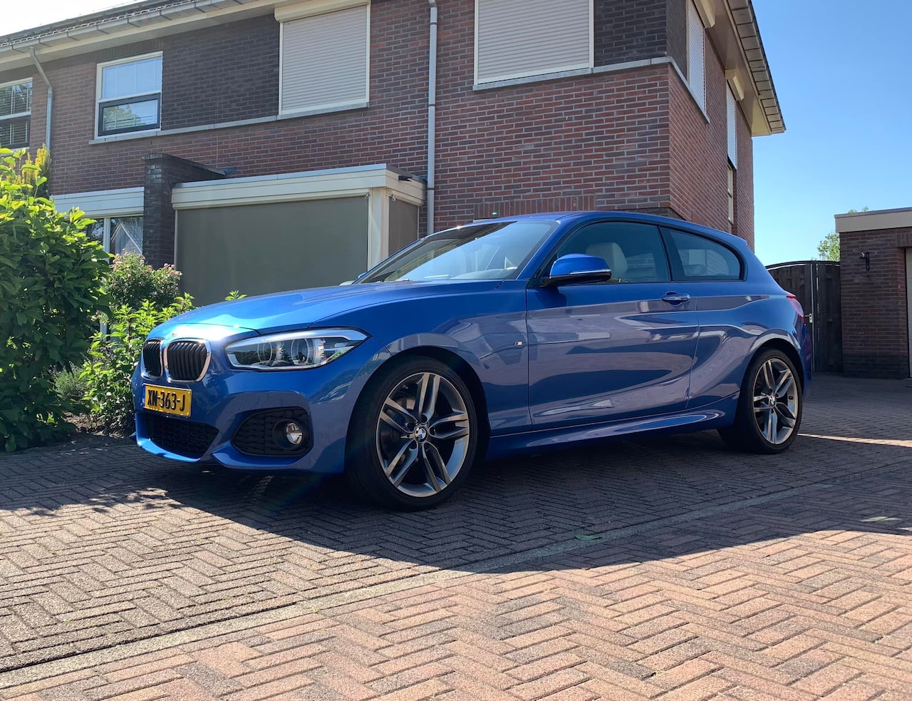 BMW 1-serie - 116i Edition M Sport Shadow High Executive Service Inclusief (02-2026) | Nav. Prof. | Stoelverwarming | Leder - AutoWereld.nl