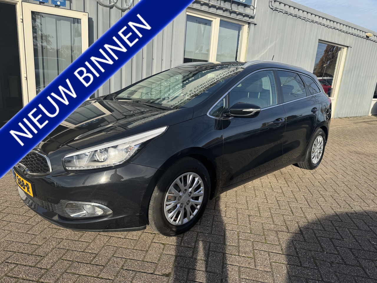 Kia Cee'd Sportswagon - 1.6 GDI BusinessLine 1.6 GDI BusinessLine - AutoWereld.nl