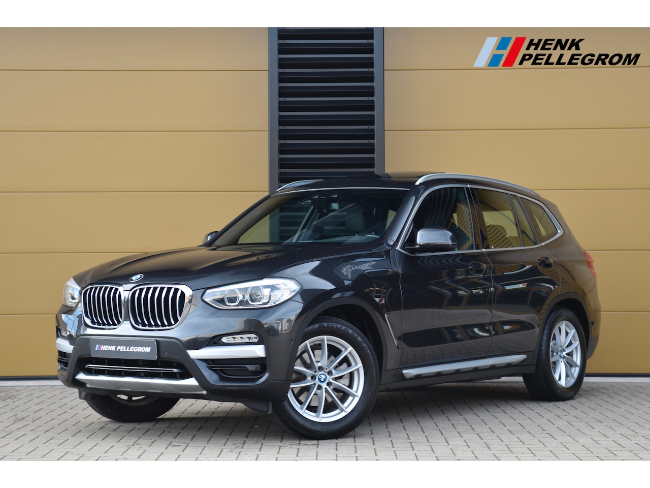 BMW X3 - xDrive20i High Executive * Panoramadak * Sportstoelen met Memory * Trekhaak * Dealeronderh - AutoWereld.nl