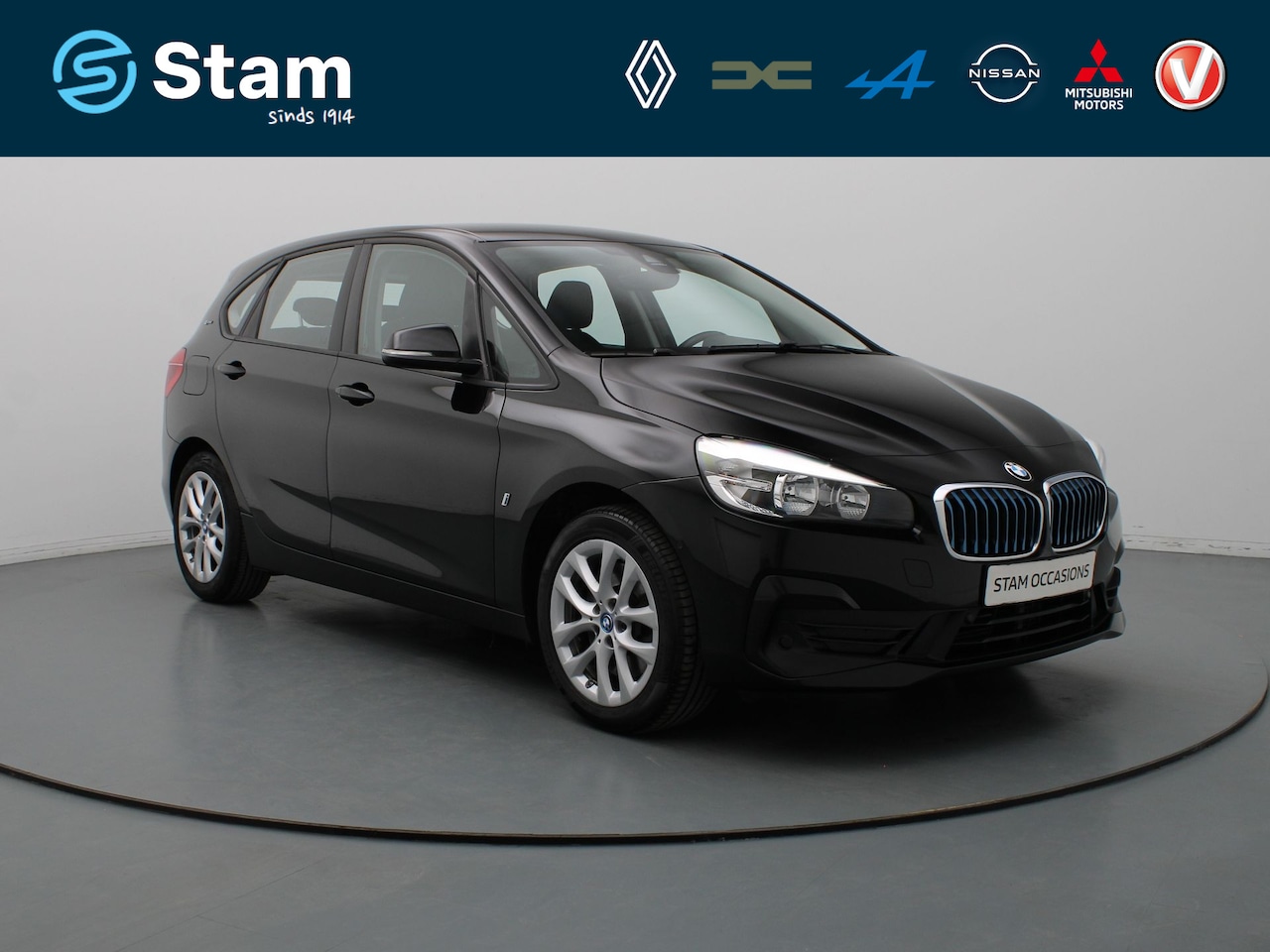 BMW 2-serie Active Tourer - 225xe iPerformance Saphir Edition Climate | Cruise | Navi | Parkeersens. v+a | Stoelverw. - AutoWereld.nl