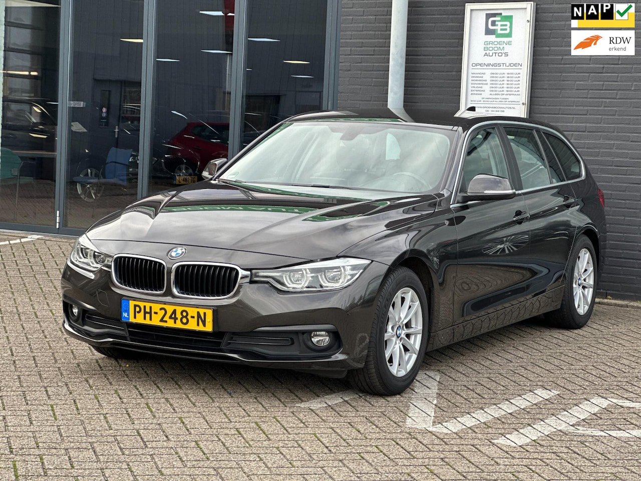 BMW 3-serie Touring - 320d EDE Corporate Lease High Executive/2E EIG/NAVI/NL-AUTO NAP!! - AutoWereld.nl