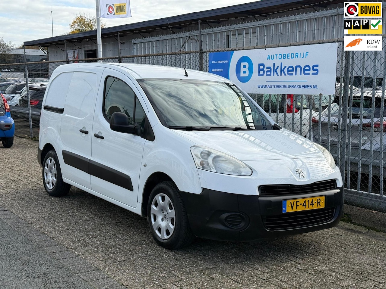 Peugeot Partner - 120 1.6 e-HDI L1 XT Profit + | APK 11-2026 - AutoWereld.nl