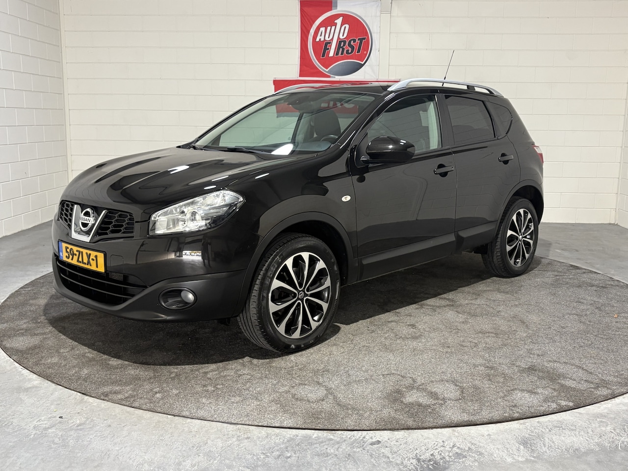 Nissan Qashqai - 2.0 Connect Edition 2.0 Connect Edition, Clima, Cruise, Achteruitrijcamera, Dealer onderhouden, Trekhaak, 18 i - AutoWereld.nl