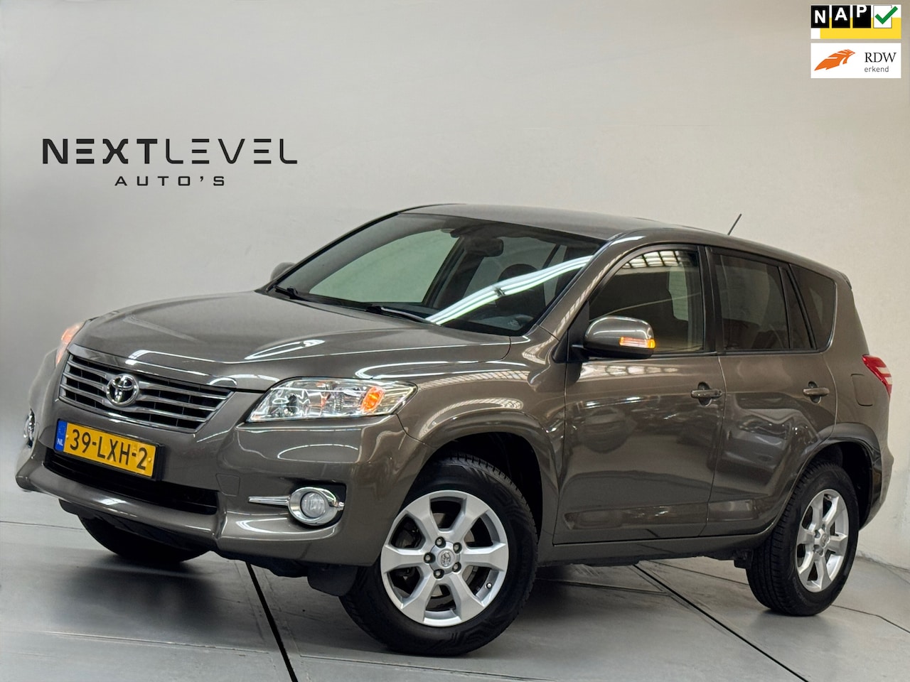 Toyota RAV4 - 2.0 VVTi Executive Business Automaat 4WD Trekhaak Camera - AutoWereld.nl