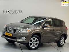 Toyota RAV4 - 2.0 VVTi Executive Business Automaat 4WD Trekhaak Camera