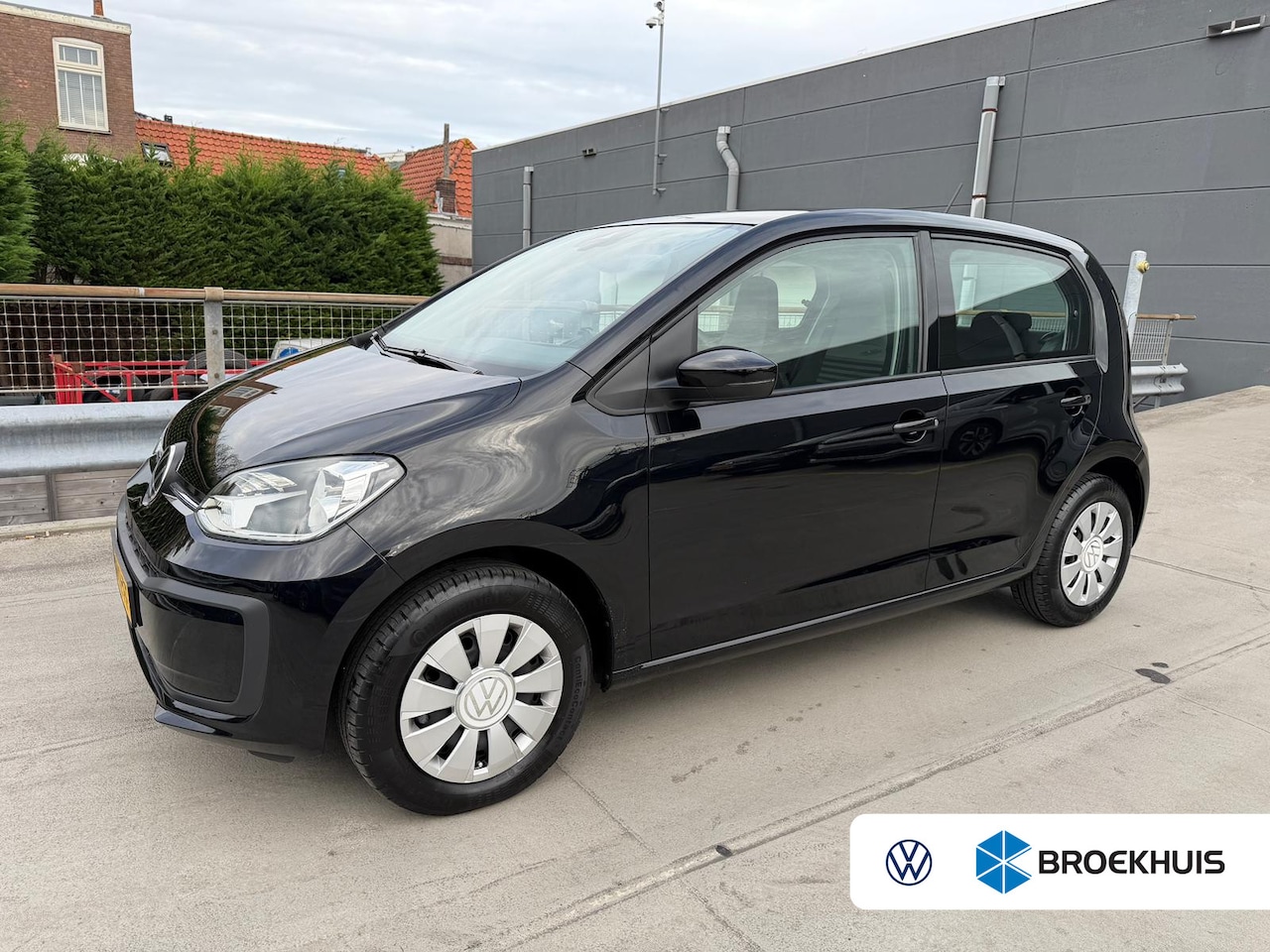 Volkswagen Up! - 1.0 | Cruise Control | Climate Control | Achteruitrijcamera - AutoWereld.nl