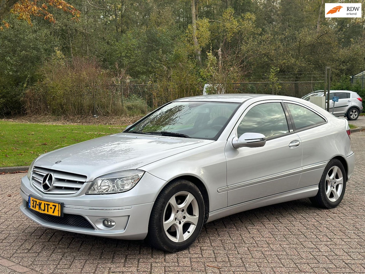 Mercedes-Benz CLC-klasse - 180 K./AIRCO/CRUISE/HALF LEDER/NAVI/PARKEERSENS ACHTER/VERWARMDE VOORST - AutoWereld.nl