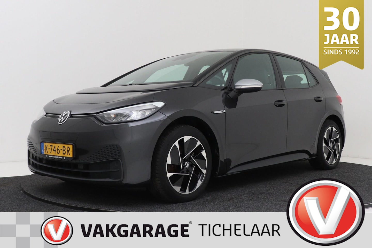 Volkswagen ID.3 - First 58 kWh | Trekhaak Org | Adap Cruise | Org NL | CarPlay - AutoWereld.nl