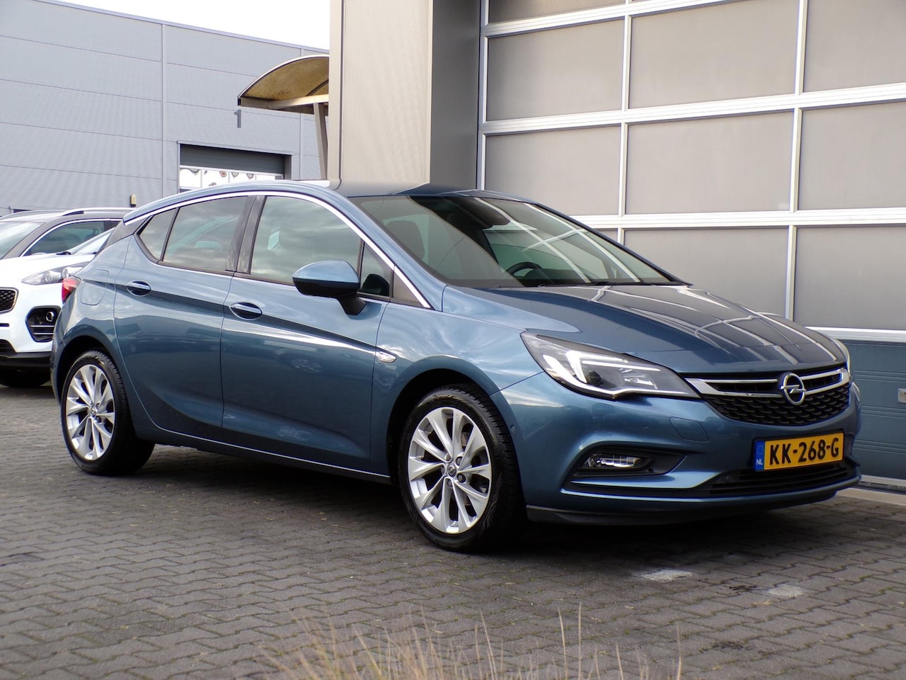 Opel Astra - 1.0 Innovation Clima/Navi/Adaptive cruise!! - AutoWereld.nl