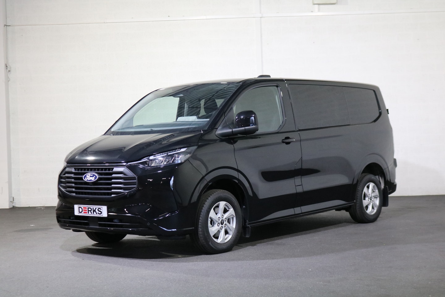 Ford Transit Custom - 2.5 PHEV Hybride L1 H1 Limited DC (incl. BPM  excl. BTW) - AutoWereld.nl