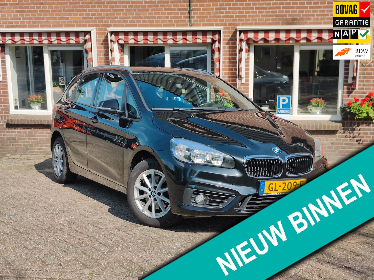 BMW 2-serie Active Tourer - 218i Essential Clima Cruise Navi pdc LMV - RIJKLAAR - - AutoWereld.nl
