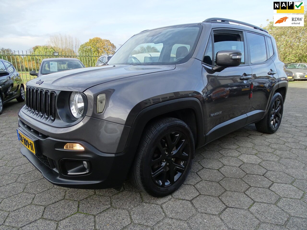 Jeep Renegade - 1.6 E-Torq Black Line 1.6 E-Torq Black Line - AutoWereld.nl