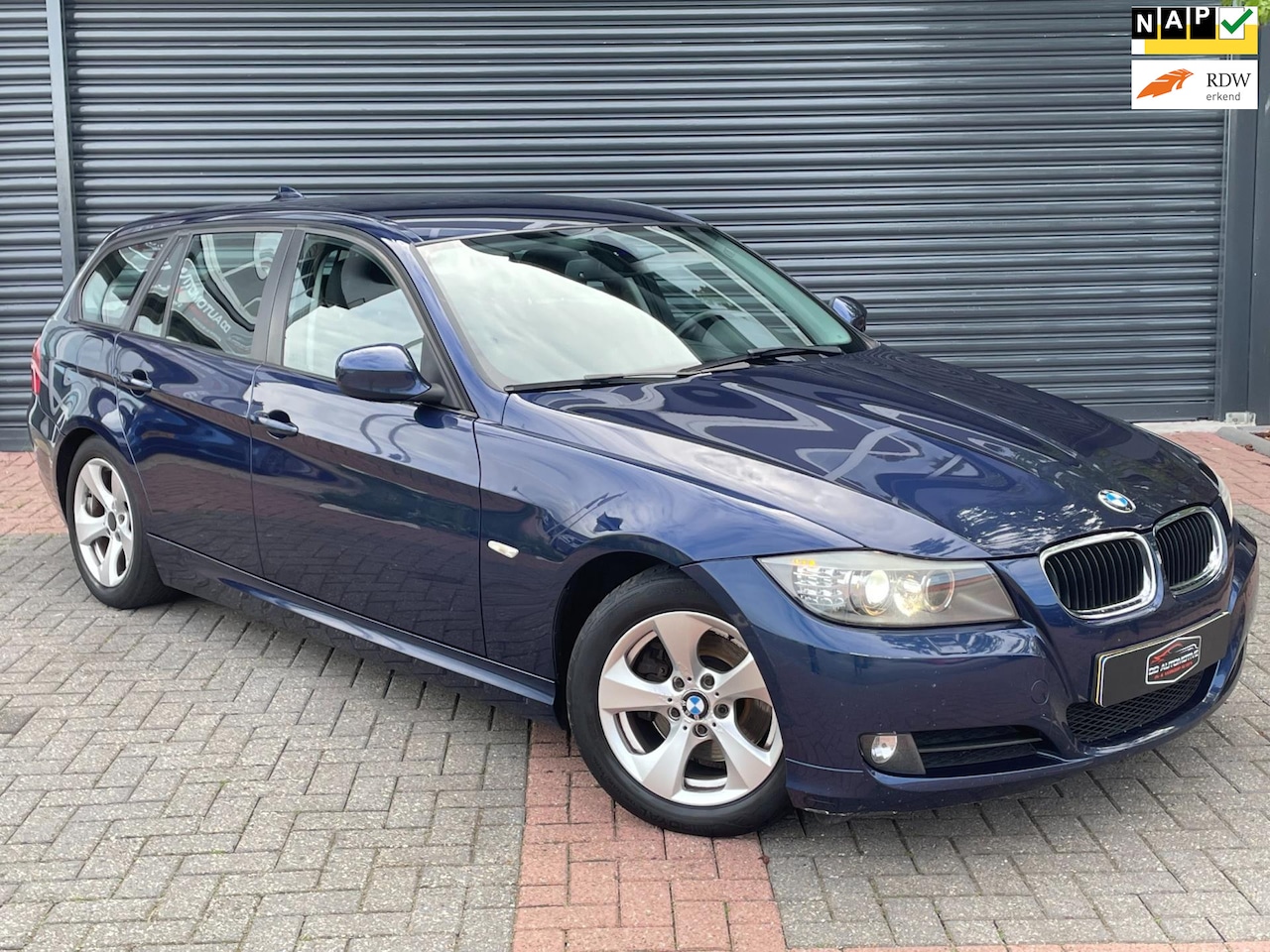 BMW 3-serie Touring - 320d Luxury Line Cruise | Climate Control | Xenon | Navi | leer - AutoWereld.nl
