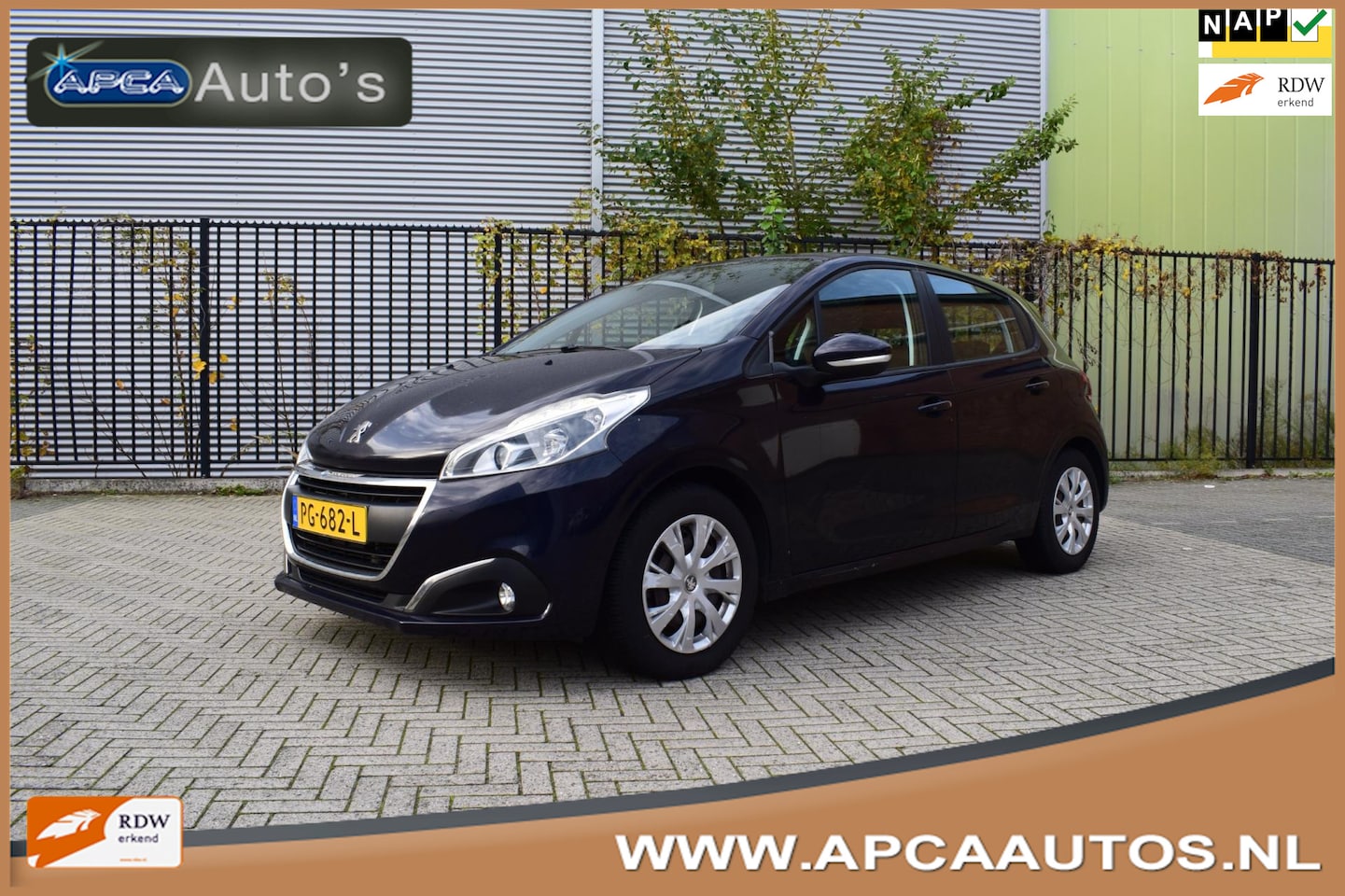 Peugeot 208 - 1.2 PureTech Blue Lion NW DBriem 12 mnd GARANTIE 2e Eig Navi CruiseC PDC Airco - AutoWereld.nl