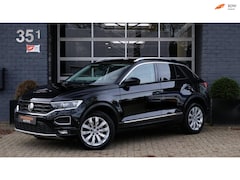 Volkswagen T-Roc - 1.5 TSI Sport ACC|CARPLAY|DIGITALE TELLER