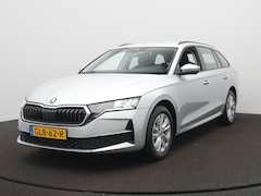Skoda Octavia Combi - 1.5 TSI MHEV Business Edition / Elek. Trekhaak / Camera / Carplay