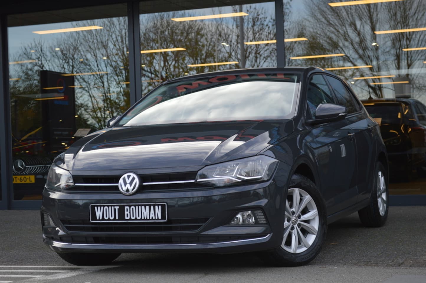Volkswagen Polo - 1.0 TSI Highline Navi CarPlay Pdc - AutoWereld.nl