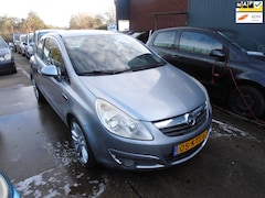 Opel Corsa - 1.4-16V Cosmo st bekr airco elek pak nap apk
