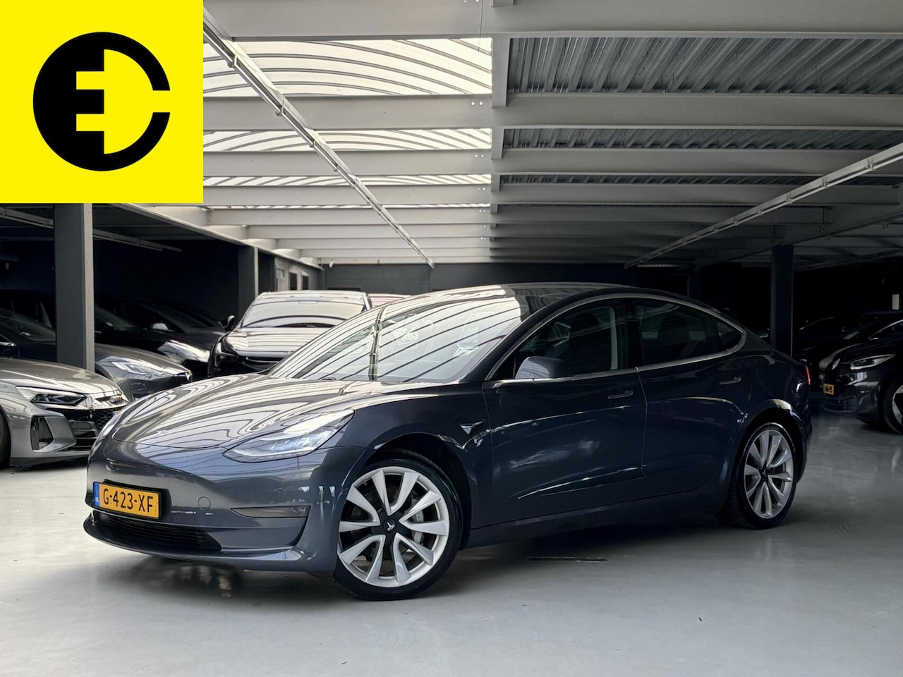 Tesla Model 3 - Long Range RWD Long Range AWD 75 kWh - AutoWereld.nl