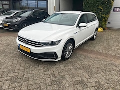 Volkswagen Passat Variant - 1.4 TSI PHEV GTE Business