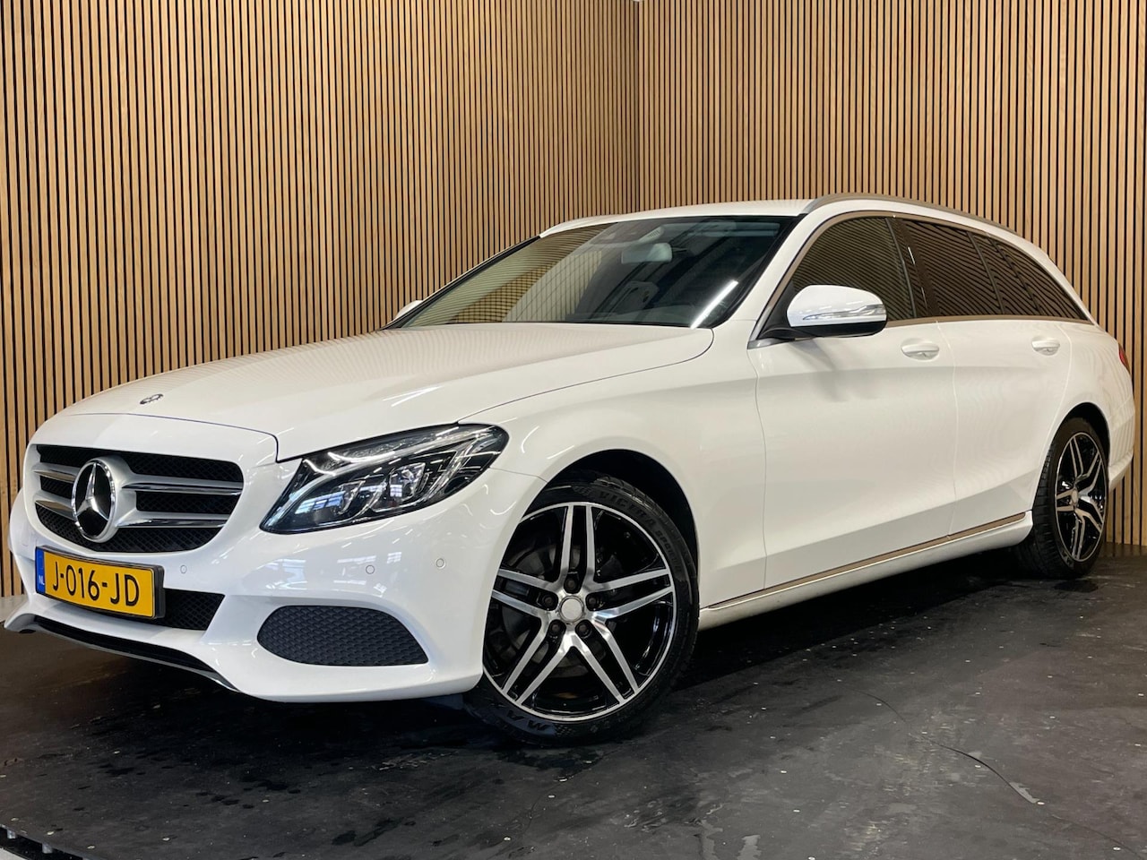 Mercedes-Benz C-klasse Estate - 180|FACELIFT|TREKHAAK|AUTOMAAT|LEDER|NAVI|STOELVERW|CLIMATE,CRUISE CONTROL|ELEK.INTERIEUR| - AutoWereld.nl