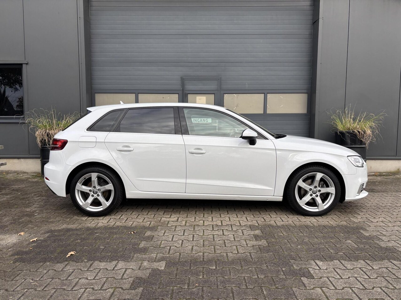 Audi A3 Sportback - 1.0 TFSI Design Pro Line Plus AppleCarPlay/ AndroidAuto/ Airco/ Stoelverwarming!!