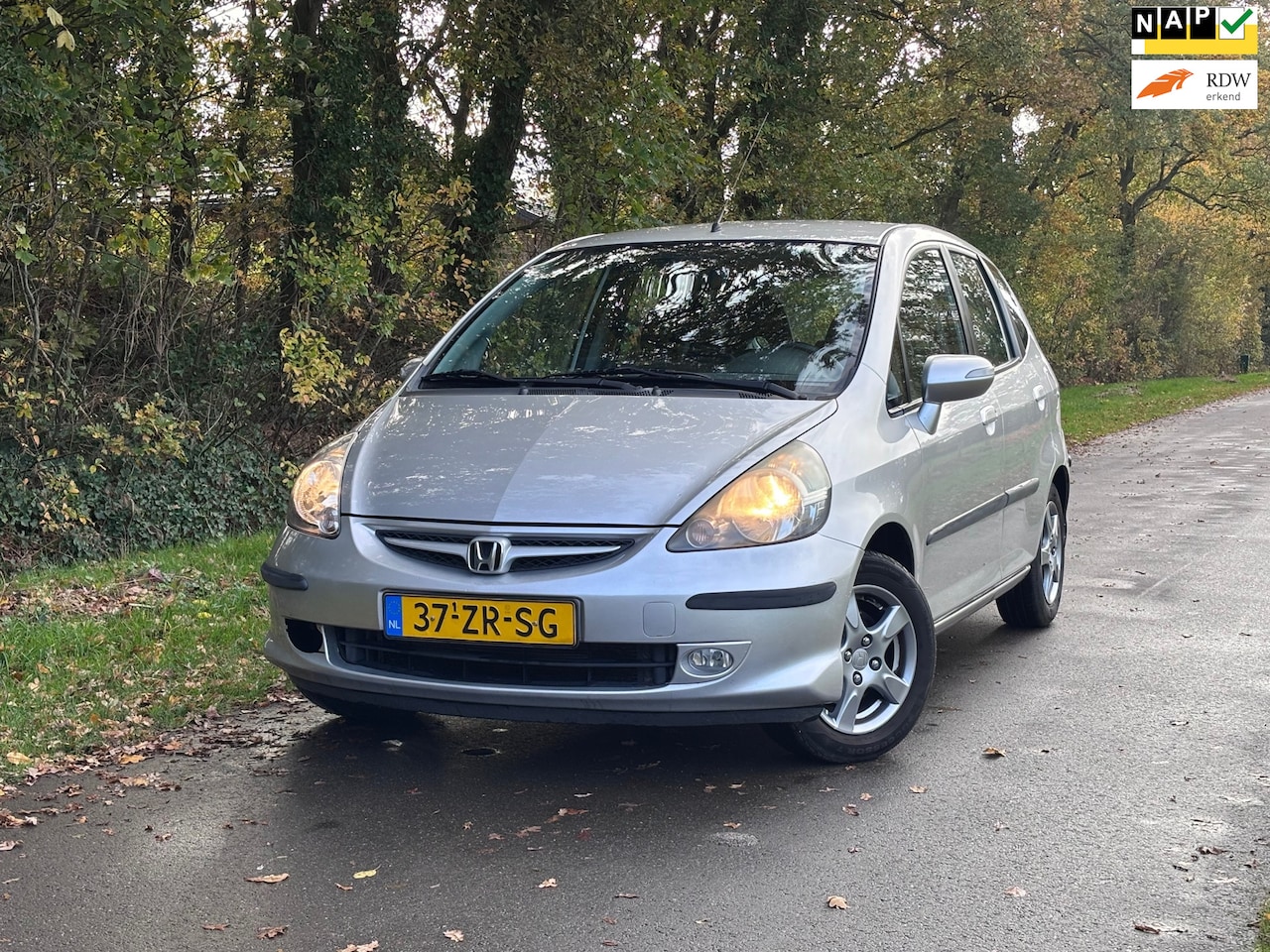 Honda Jazz - 1.4 LS | Airco Nu € 1.500,-!!! - AutoWereld.nl