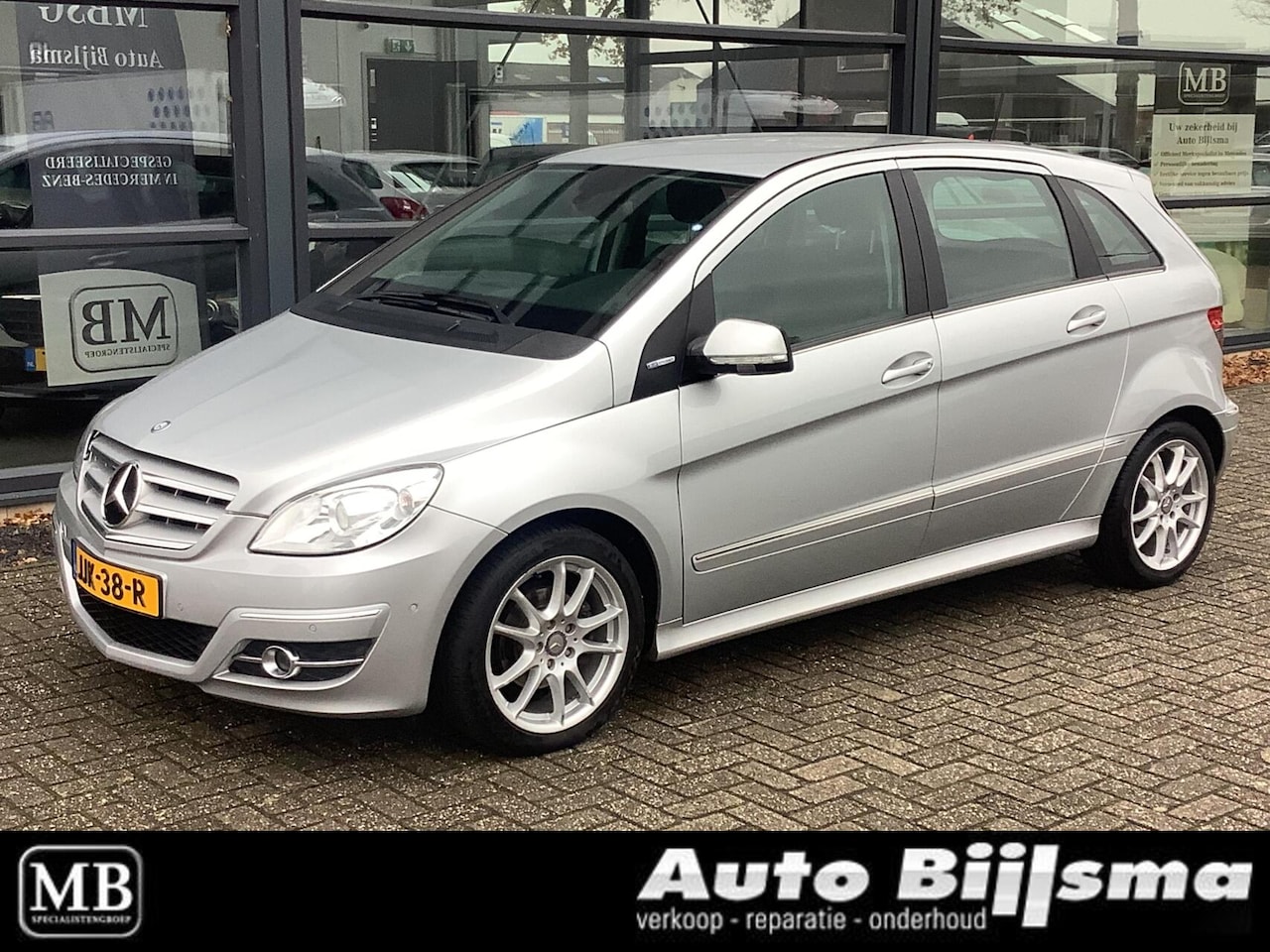 Mercedes-Benz B-klasse - 160 BlueEFFICIENCY parkeersensoren airco trekhaak - AutoWereld.nl
