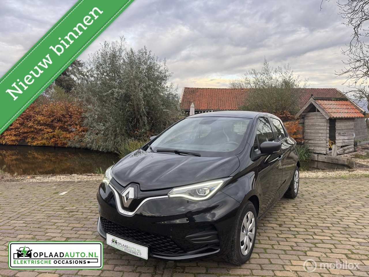 Renault Zoe - R110 Life 52 kWh (accu huur) | CCS | winter pack - AutoWereld.nl