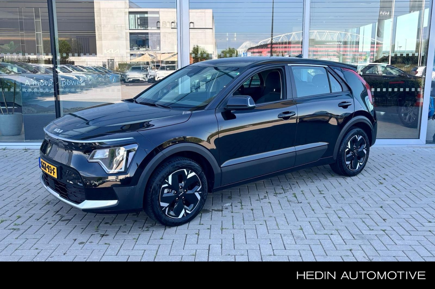 Kia Niro - Light Edition 64.8 kWh | Navigatie | Camera | Ad. Cruise | Climate control | Apple Carplay - AutoWereld.nl