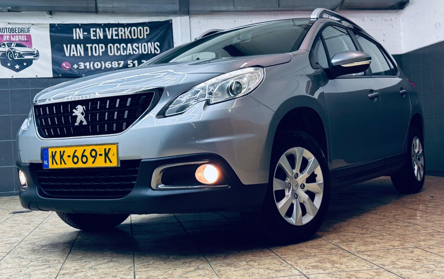 Peugeot 2008 - 1.2 P-Tech Blue Lion/2DE EIG/NW Distributieriem - AutoWereld.nl