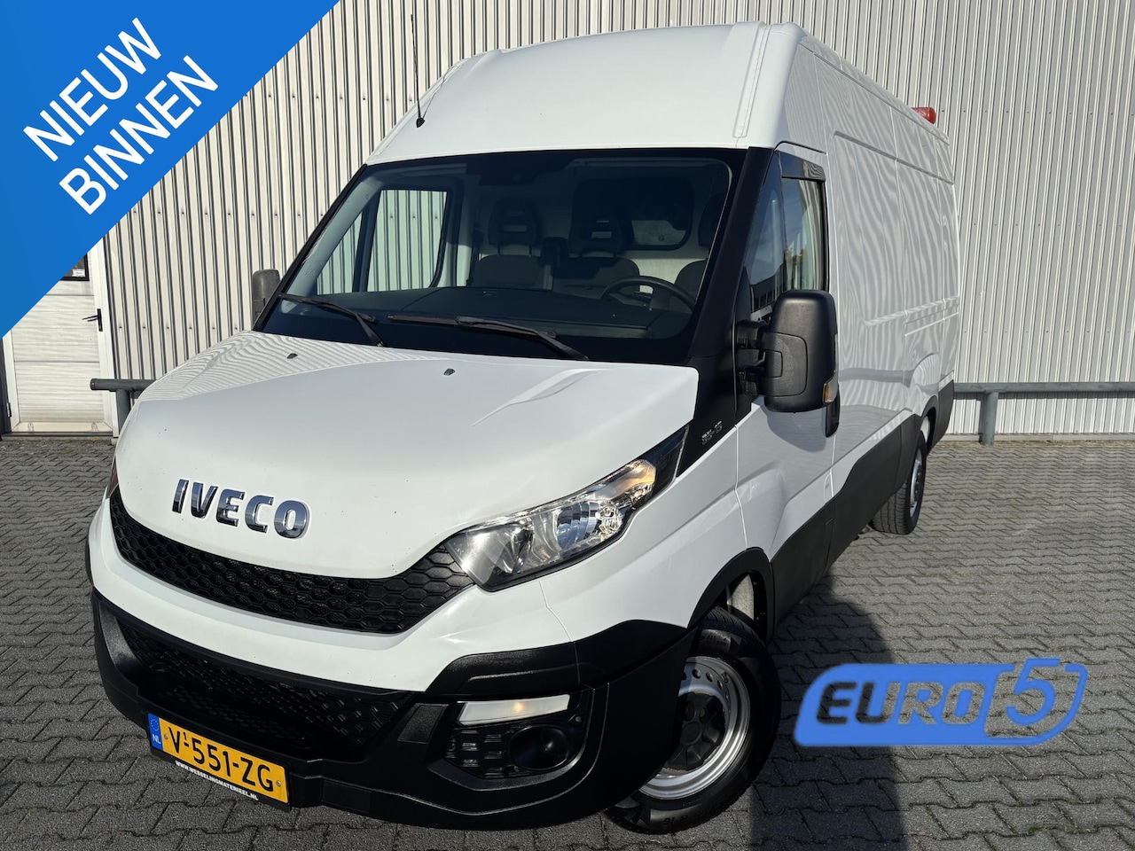 Iveco Daily - 35S15V 2.3 352 H2 35S15V 2.3 352 H2 - AutoWereld.nl