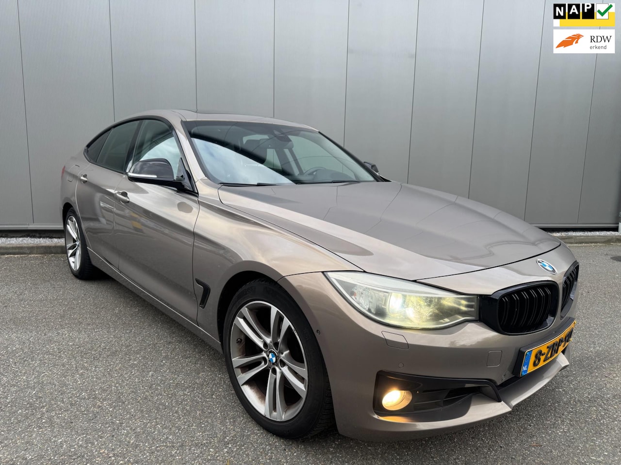 BMW 3-serie Gran Turismo - 328i High Executive head up leder navi pano clima enz - AutoWereld.nl