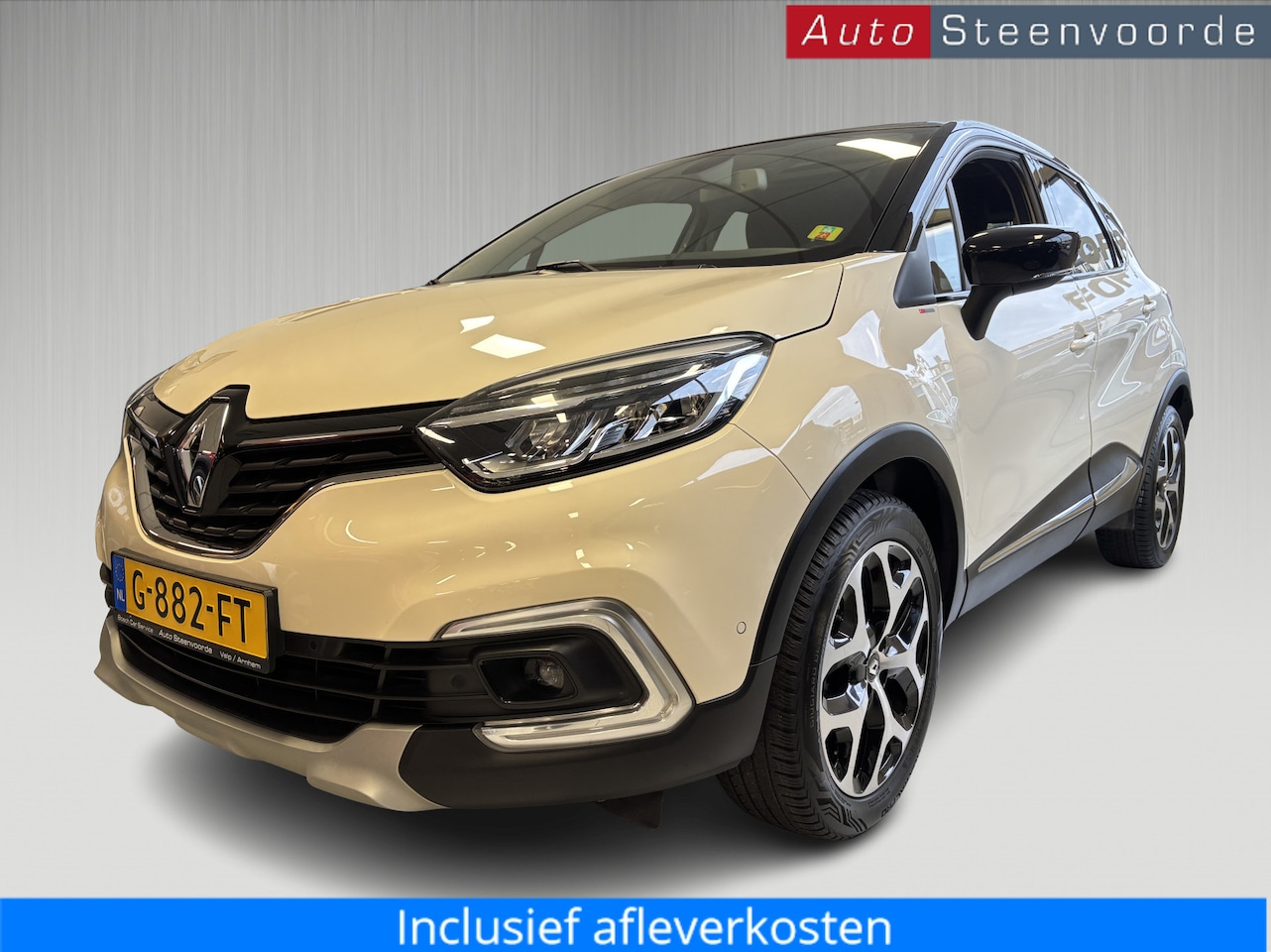 Renault Captur - 1.3 TCe *** BOMVOL *** PANODAK - TREKHAAK - DODE HOEK - NAVI enzovoort - AutoWereld.nl