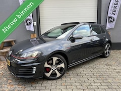 Volkswagen Golf - 2.0 TSI GTI Performance / Dealer onderhouden