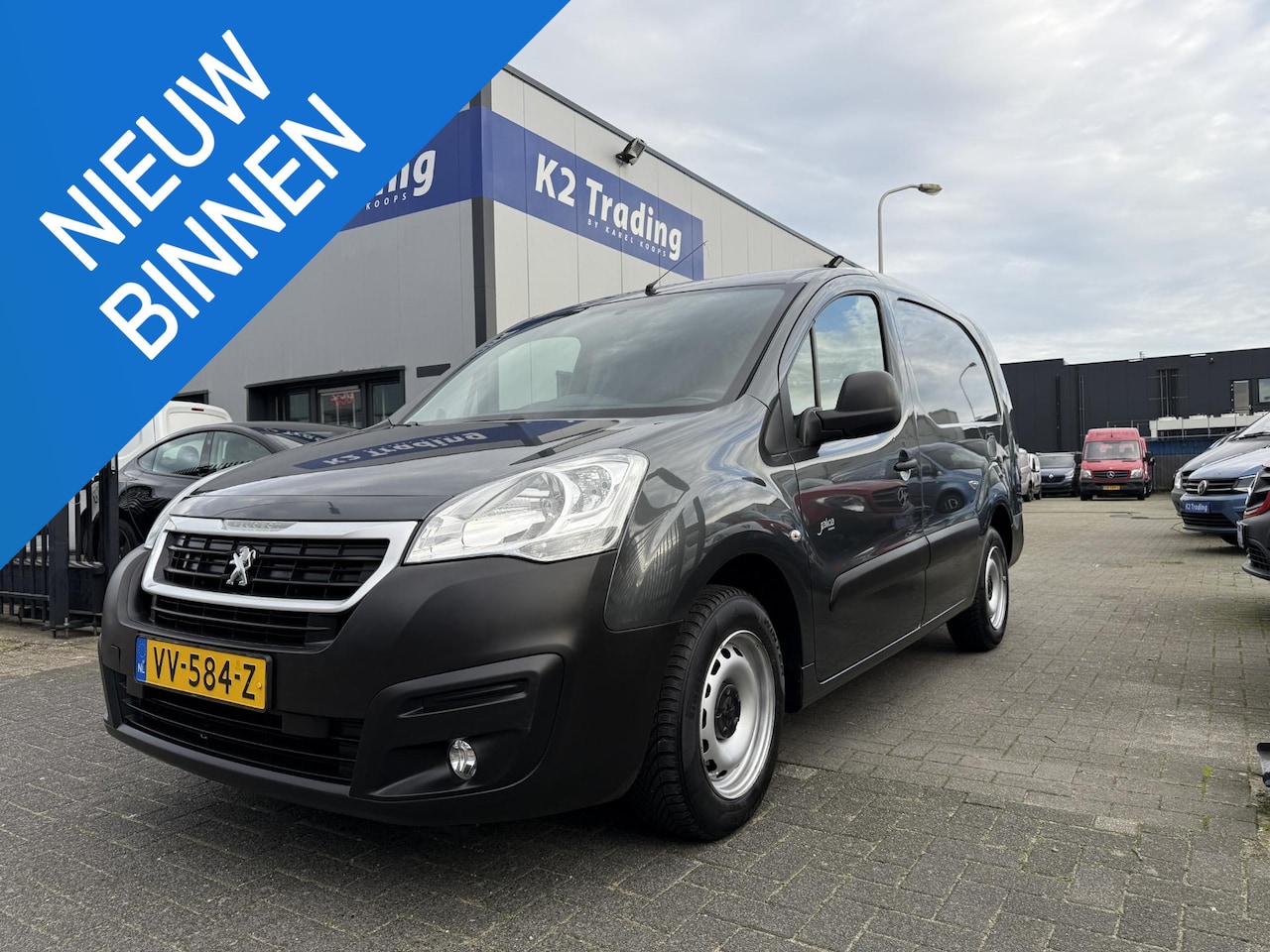 Peugeot Partner - 122 1.6 BlueHDi 100 L2 XR S&S - AutoWereld.nl