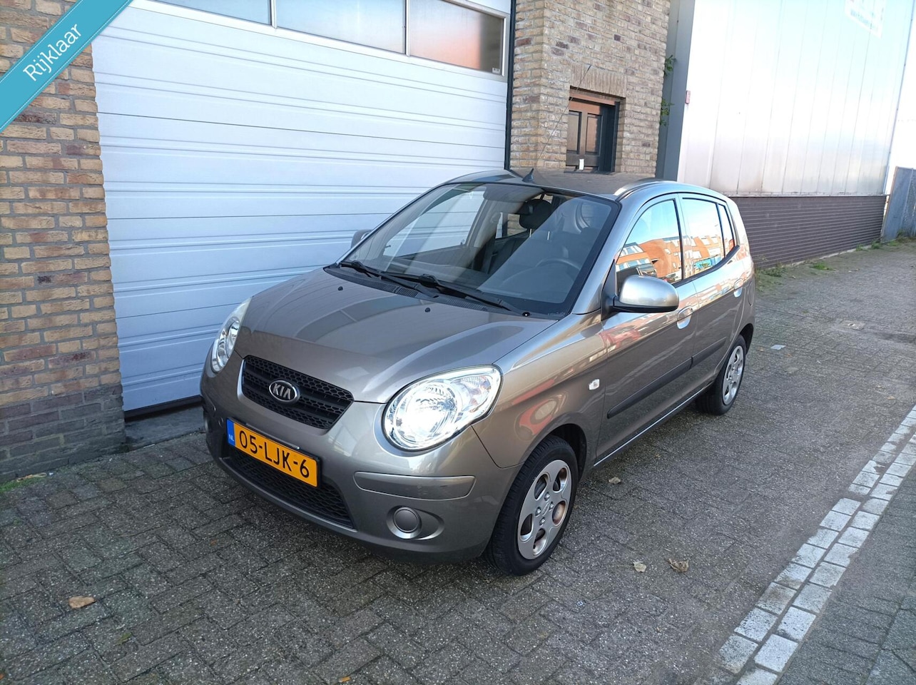 Kia Picanto - 1.0 X-pect Weinig Km APK 9-2026 NAP - AutoWereld.nl