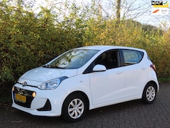 Hyundai i10 - 1.0i Comfort *Cruise *Trekhaak