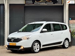 Dacia Lodgy - 1.2 TCe Prestige 7pers|navi|psensor|stoelverw|trekhaak|cruise|airco