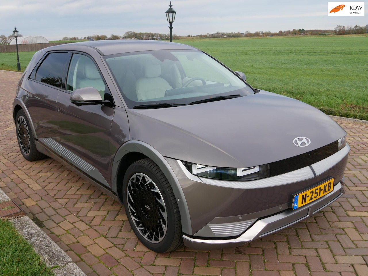 Hyundai IONIQ 5 - Lounge 73kWh (FULL OPTIONS) **23499 NETTO** - AutoWereld.nl