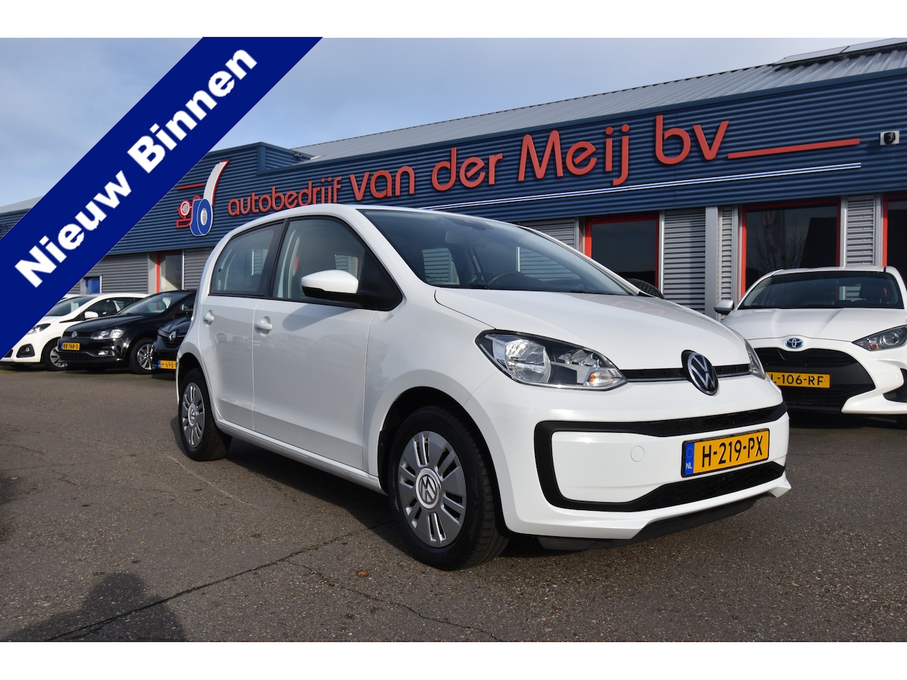 Volkswagen Up! - 1.0 BMT take up! 1.0 BMT take up! , AIRCO , BL TOOTH , RADIO , EL VOOR , - AutoWereld.nl