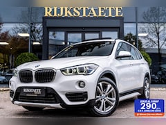 BMW X1 - xDrive20i|PANO|H&K|PDC|HEAD-UP|18''|M-PAKKET
